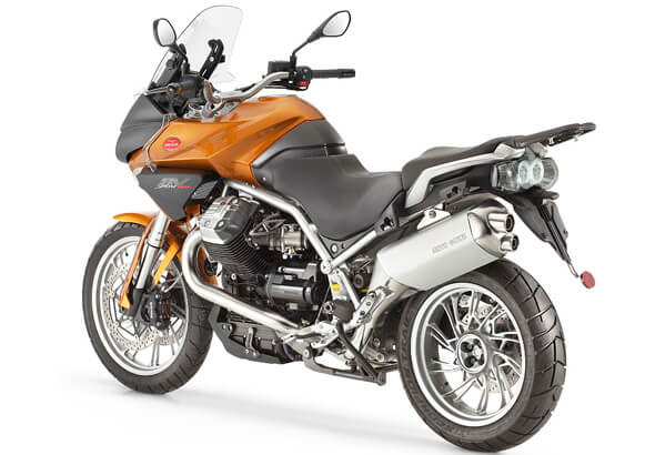 MotoGuzzi STELVIO 1200 ABS 2014 Ergonomics