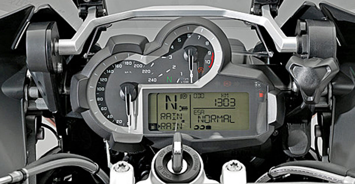 BMW R1200 GS 2015 Motorcycle Instrumentation with LCD display